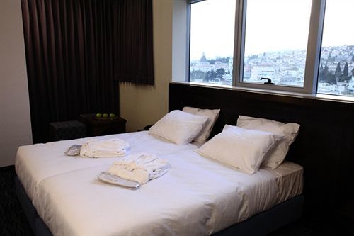 Golden Crown Old City Hotel Nasıra Dış mekan fotoğraf